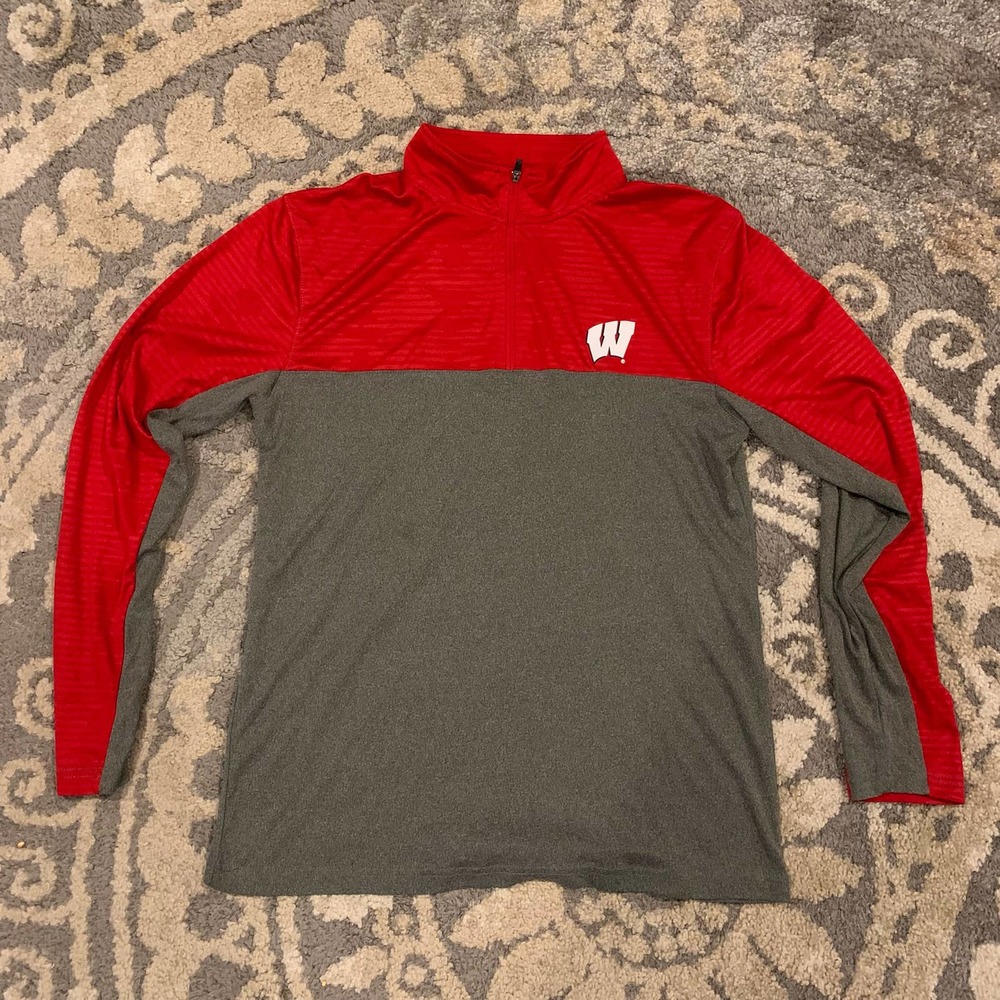 Wisconsin Badgers Fanatics 1/4 Zip 2-Tone‎ Pullover Sweatshirt Men’s Size Medium